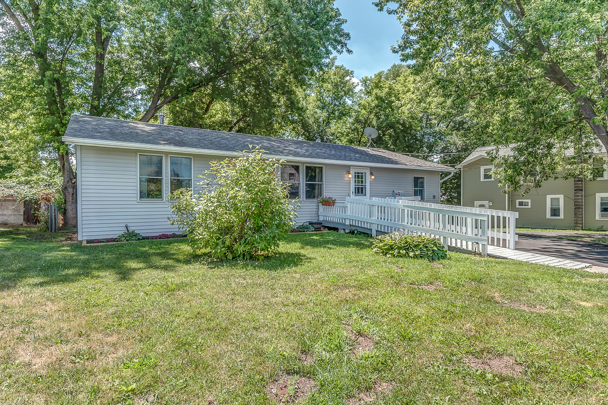 3 Bedroom Ranch , East Syracuse Home for Sale Central NY Real Estate